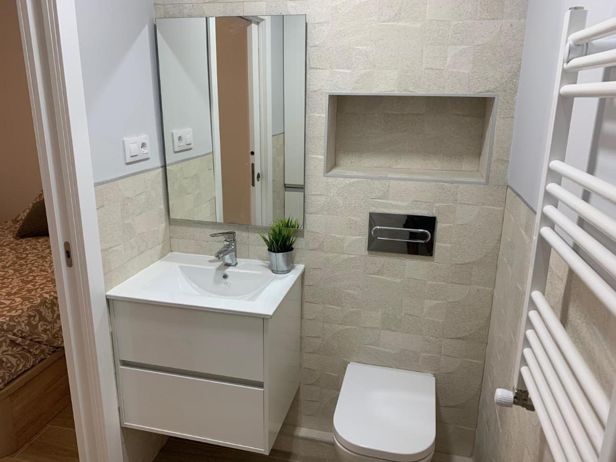 Moncloa-Arguelles Nuevos Pisos Apartment มาดริด ภายนอก รูปภาพ